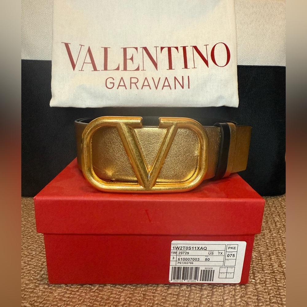 Valentino *Authentic* Black & Gold Women's Reversible Belt *RARE* 40mm width. - Picture 6 of 8